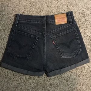 High-Waisted Levi’s Mom Shorts